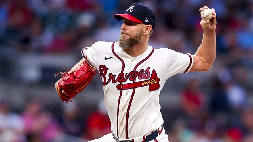 Chris Sale reaches 200 strikeouts for 9th time as Braves edge Reds