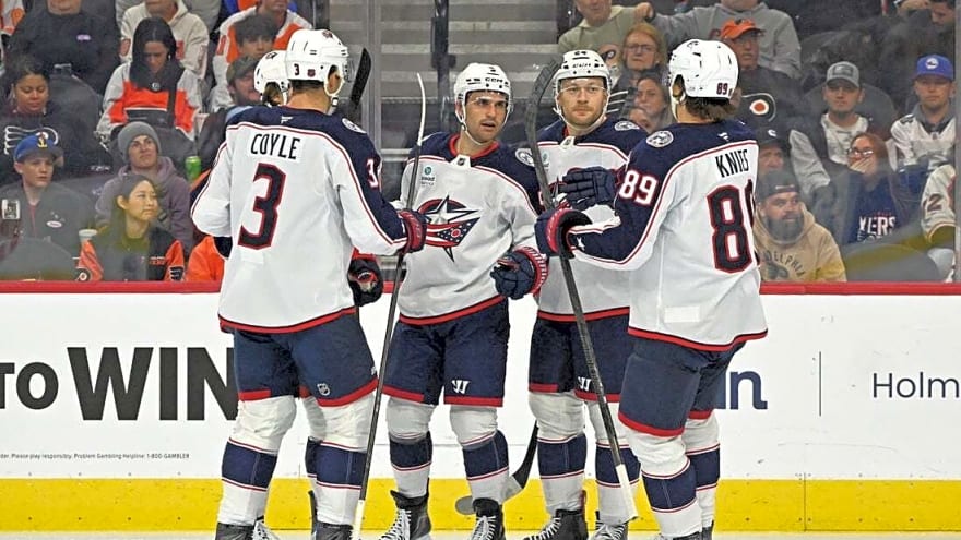 Kent Johnson scores 2nd goal in OT to lift Jackets over Flyers