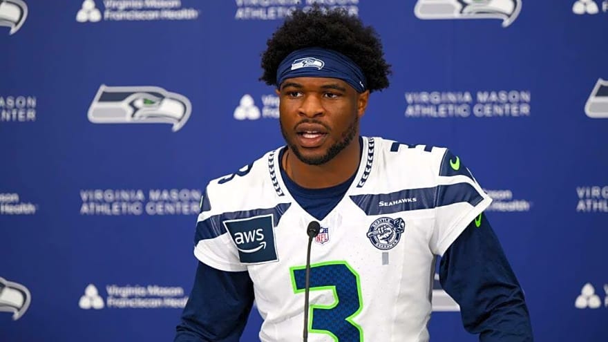 Seahawks S Nick Emmanwori passes physical