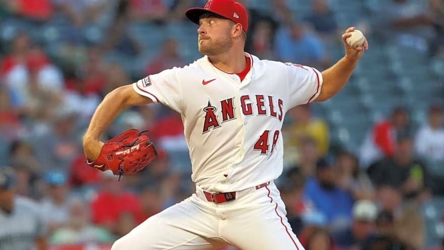 Reid Detmers has stellar outing as Angels defeat Mariners