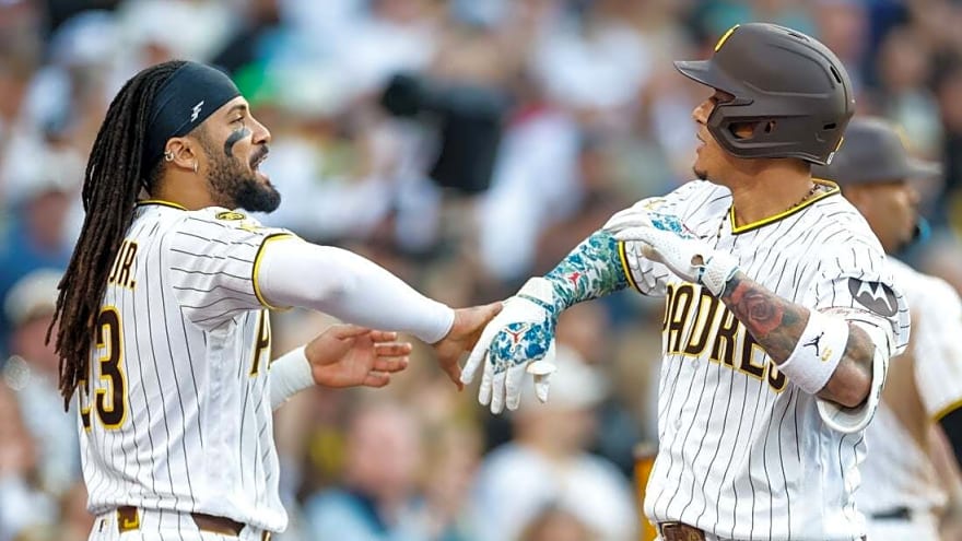 Padres end lengthy offensive drought, take down Cards