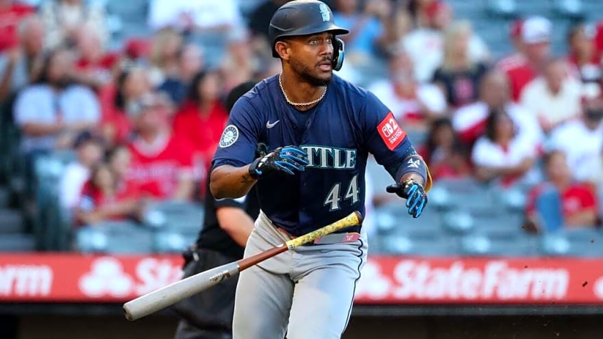 Zach Neto gives Angels walk-off win over M&#39;s in 10