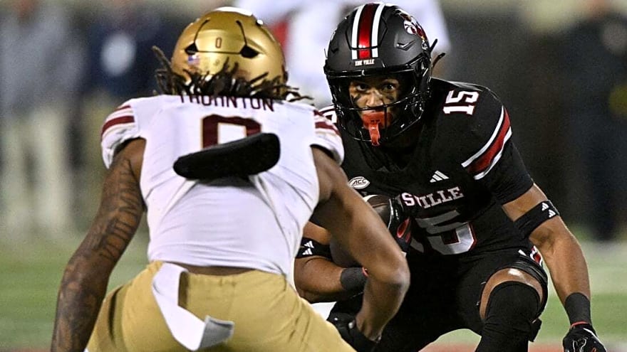 No. 19 Louisville runs over Boston College with 317 on the ground