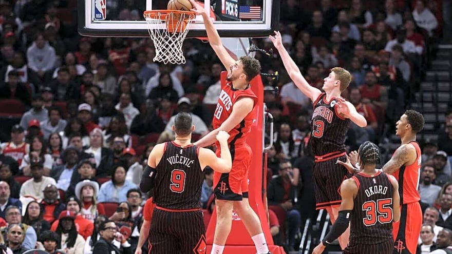 Rockets have answers in back-and-forth win over Bulls