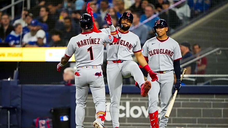 Angel Martinez blasts pair of 2-run HRs as Guardians top Blue Jays