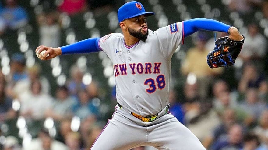 Mets place RHP Devin Williams (shoulder) on IL