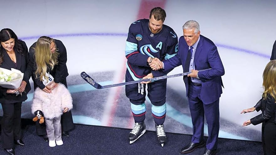 Ron Francis exiting as Kraken's president of hockey operations