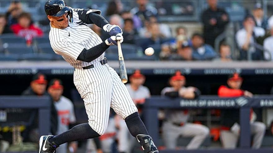 Aaron Judge's big night helps Yankees sweep struggling Orioles