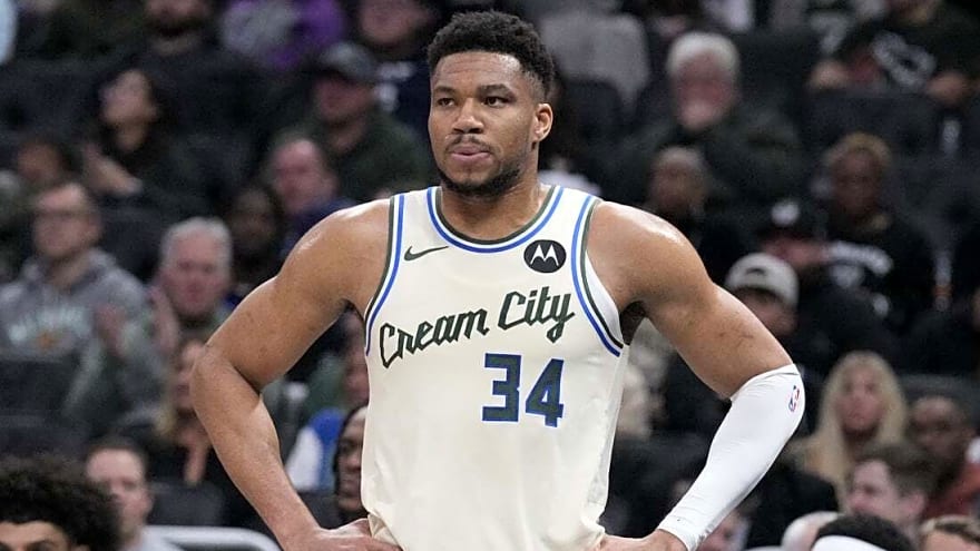 Bucks, Hawks do battle in race for play-in spot