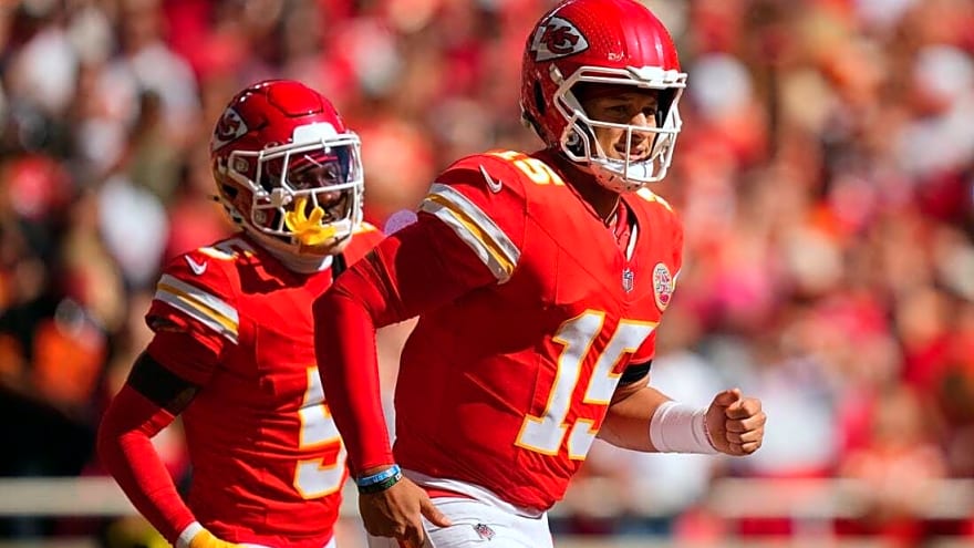 Without Jayden Daniels, Commanders try to cool off Chiefs