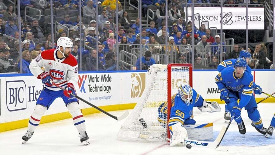 Jordan Binnington makes 25 saves as Blues blank Canadiens