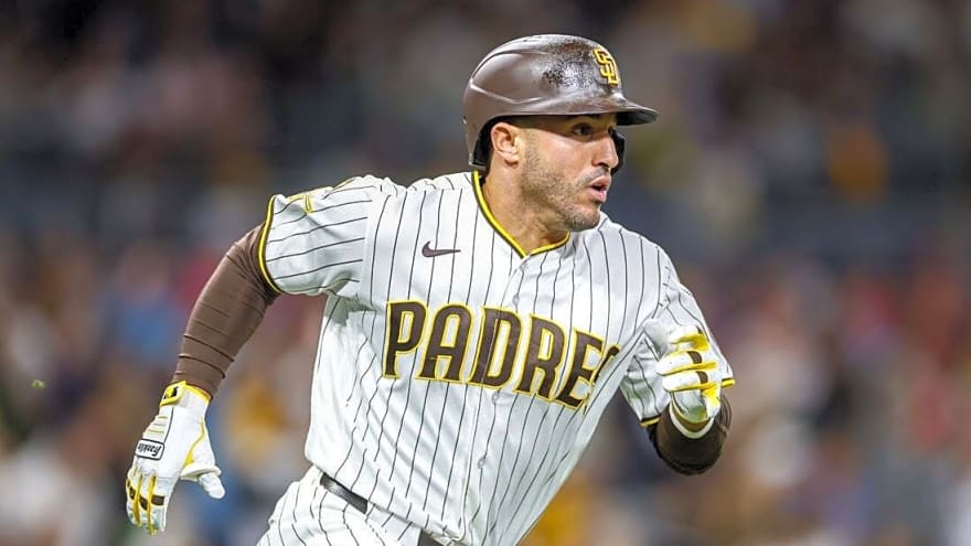 Padres place OF Ramon Laureano (hip) on 10-day injured list