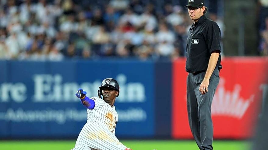 Yankees INF Jazz Chisholm Jr. (thumb) to go on IL