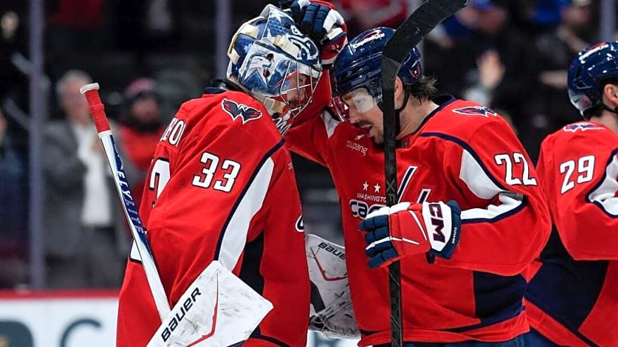 Ascending Capitals take aim at free-falling Flyers