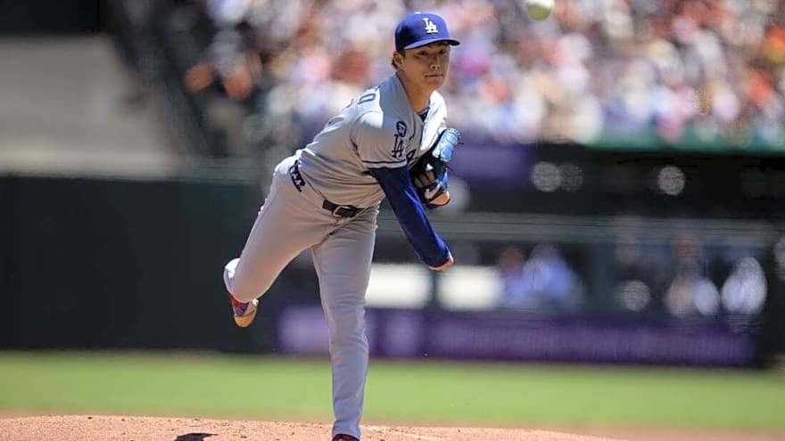 Dodgers&#39; two-out rally puts away rival Giants in extras