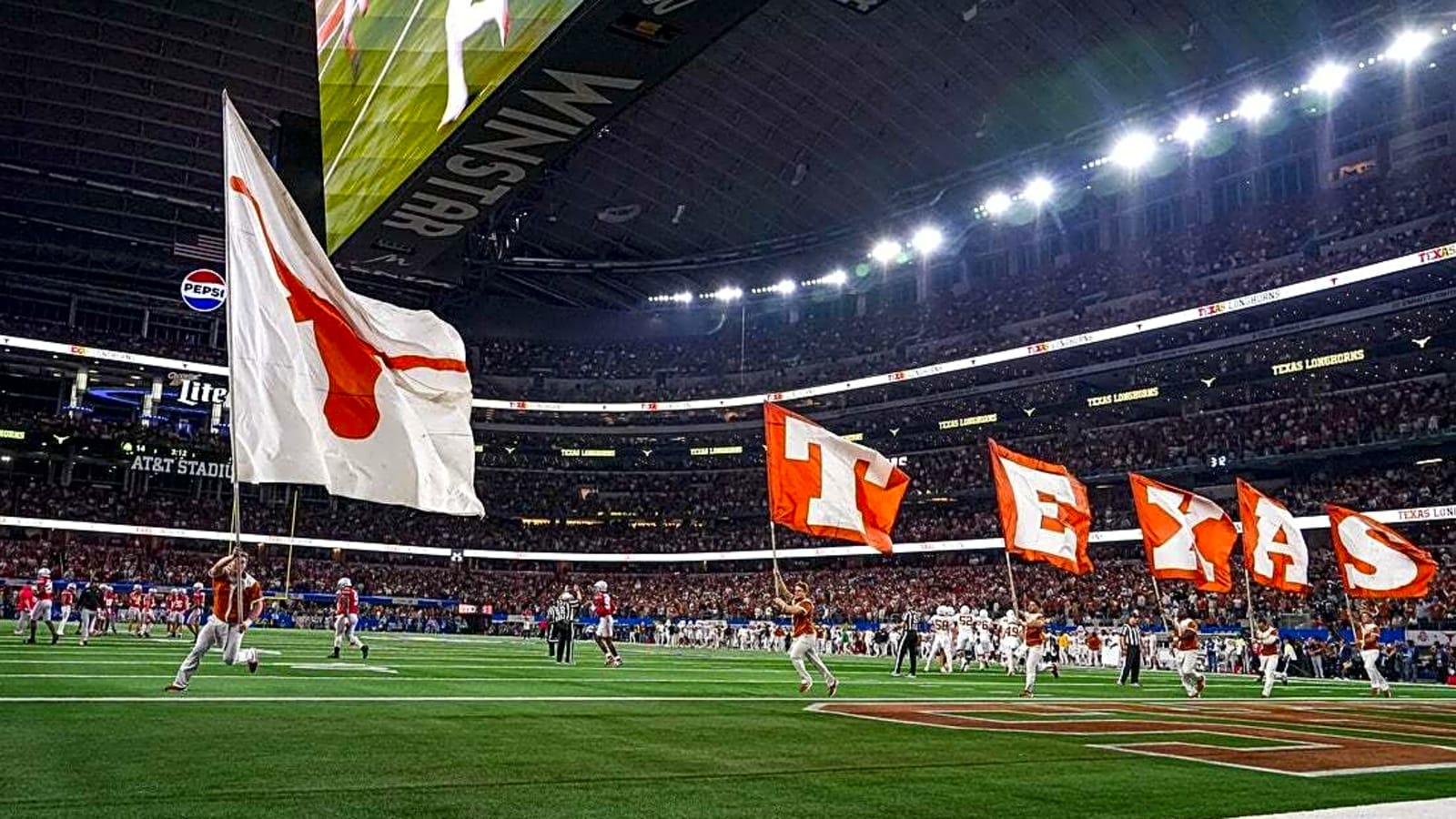 4-star DL James Johnson flips to Texas from Georgia