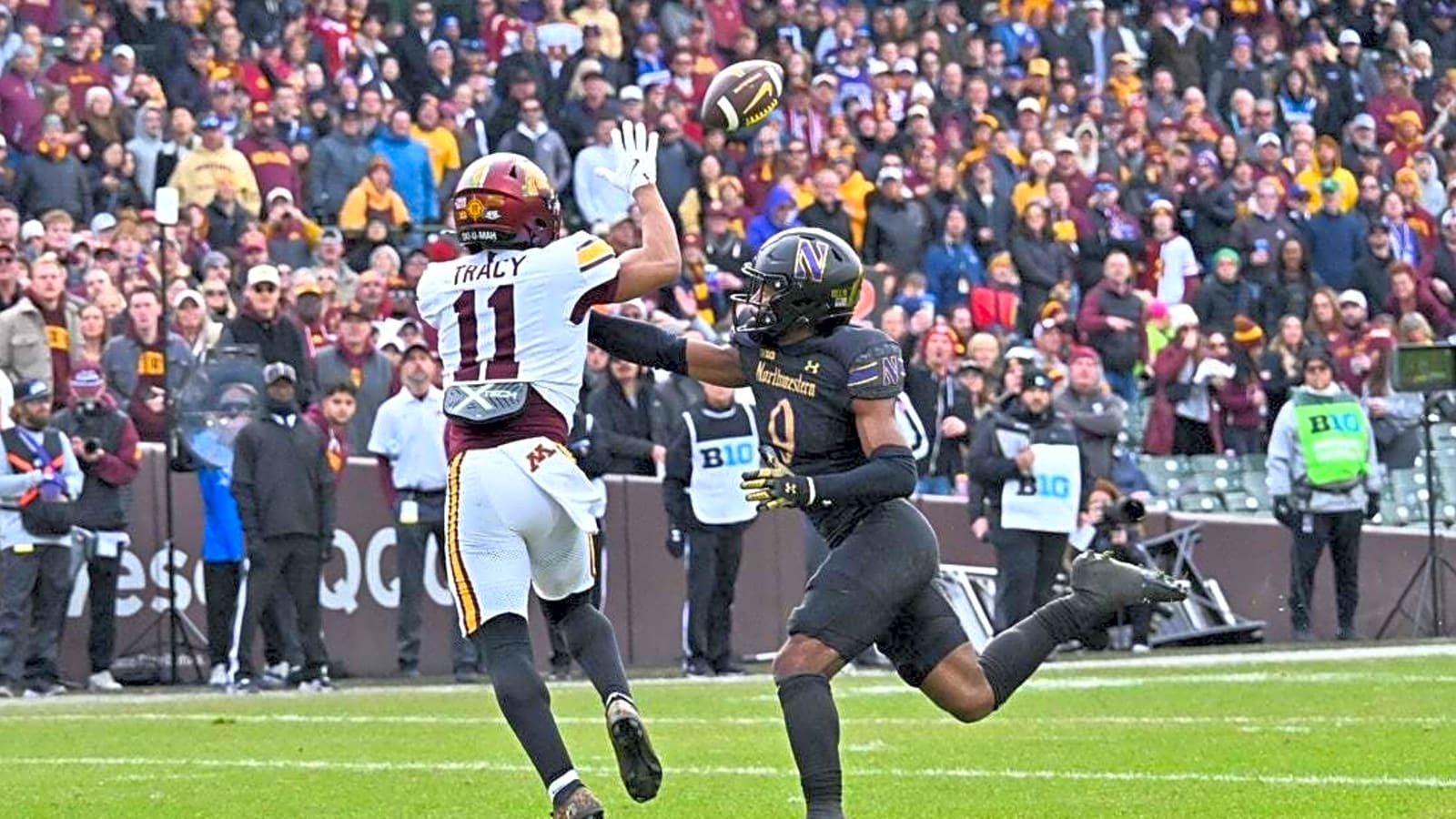 Northwestern edges Minnesota at Wrigley Field