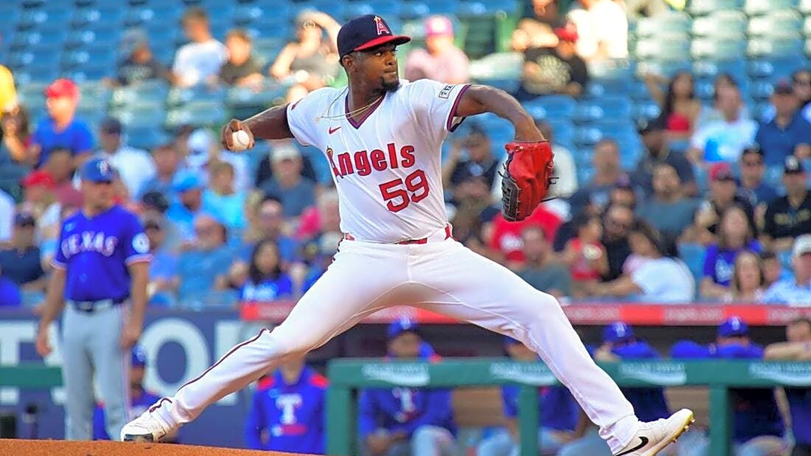 Angels aim to sweep Diamondbacks, reach .500 mark