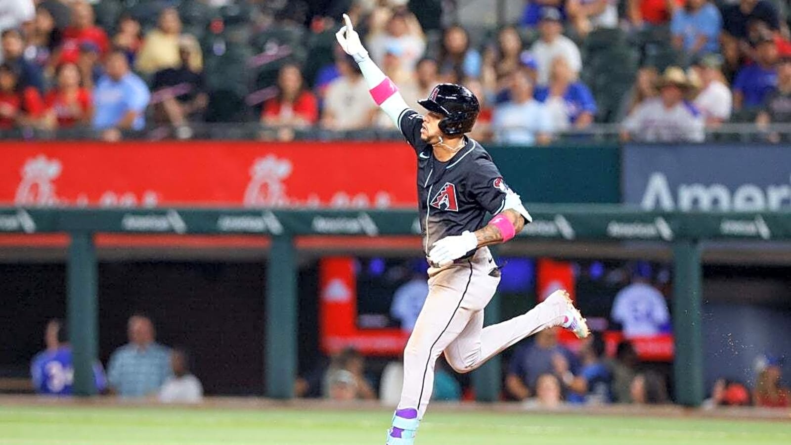 Ketel Marte&#39;s ninth-inning HR gets Arizona win in Texas