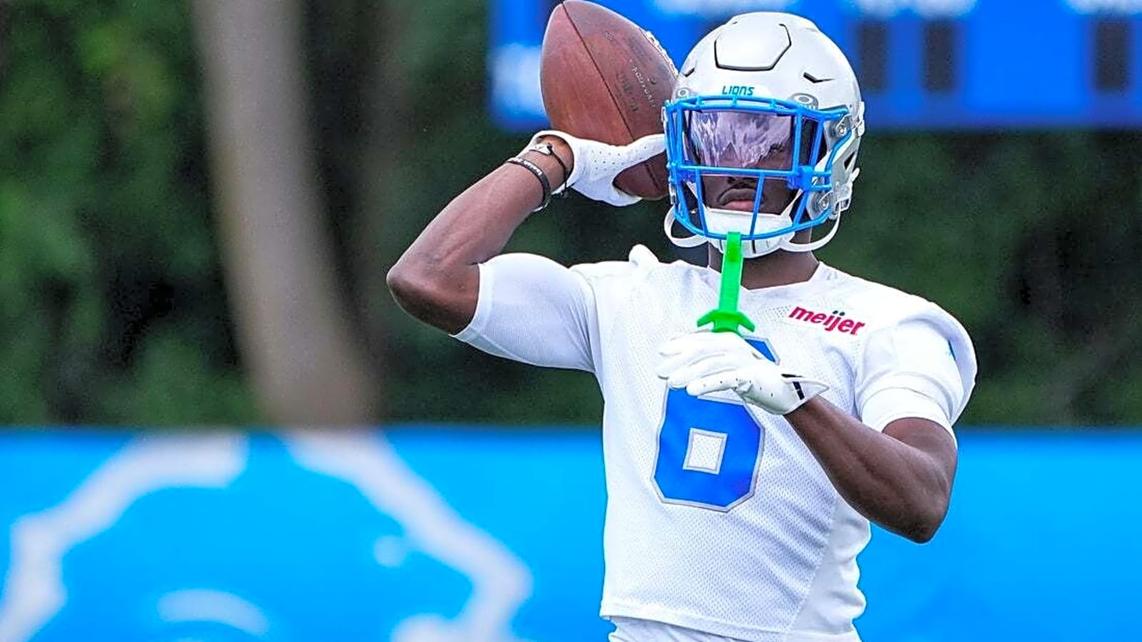 Reports: CB Terrion Arnold signing with Seahawks