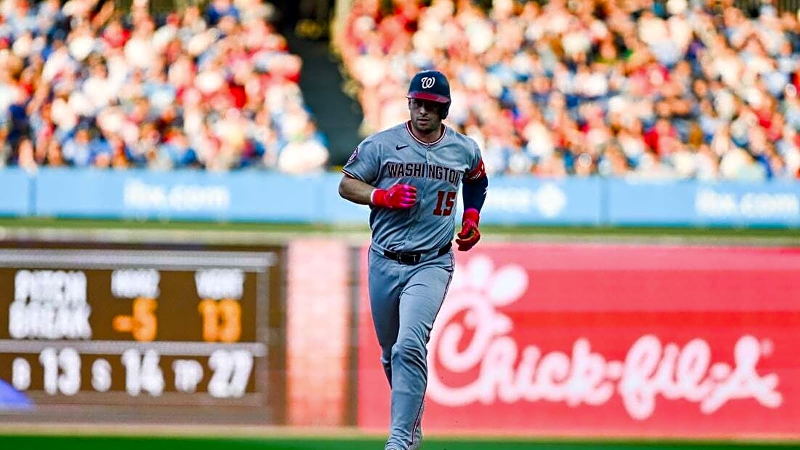 Daylen Lile, Nationals overtake Phillies in 9th inning