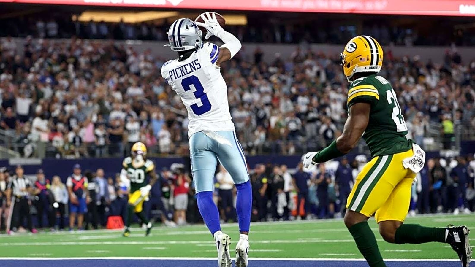 Wild finish results in OT tie for Packers, Cowboys