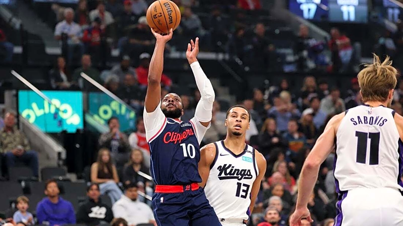 Darius Garland's 30 points propel Clippers past Kings