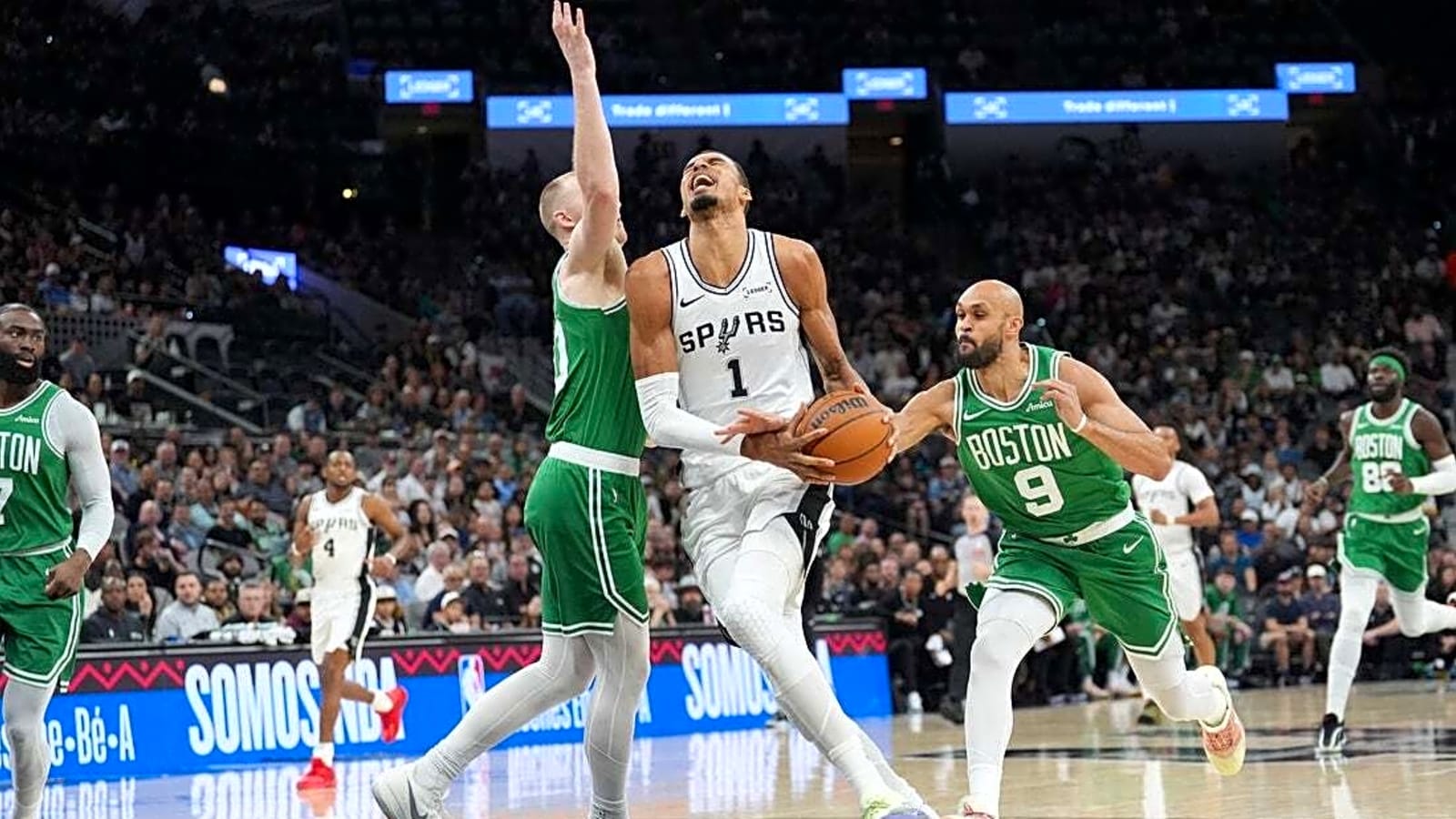 Victor Wembanyama's 39-point double-double leads Spurs past Celtics