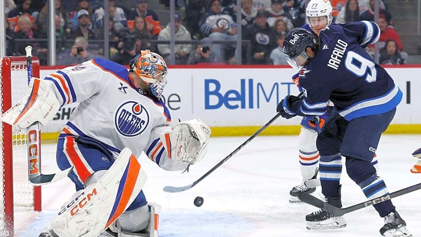 NHL roundup: Jets earn Presidents&#39; Trophy despite setback