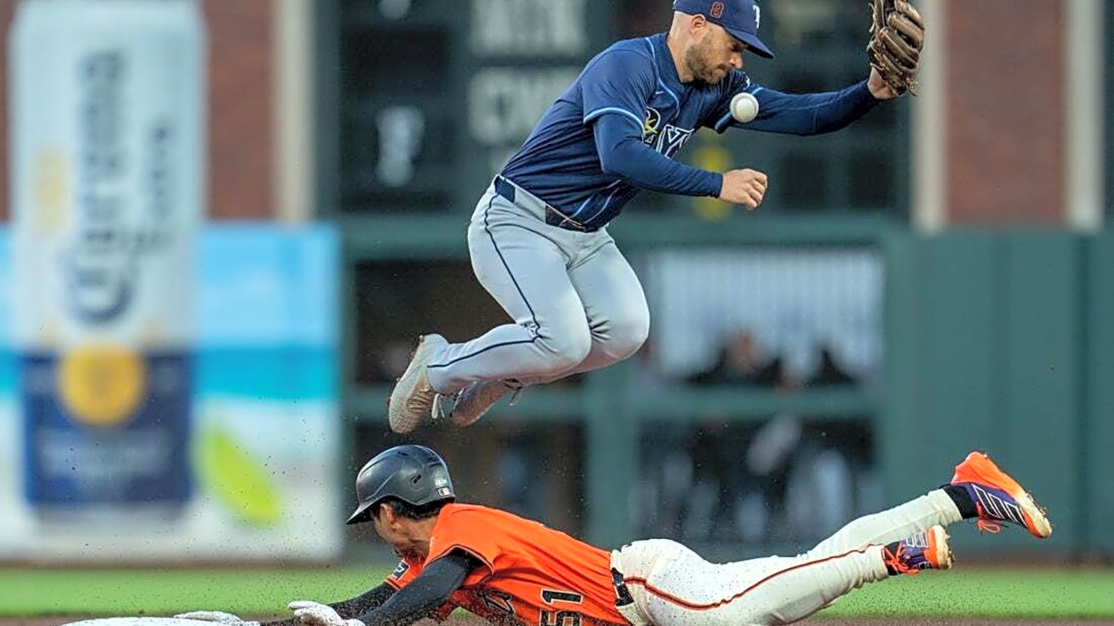 Rays come back three times, hand Giants 6th straight loss