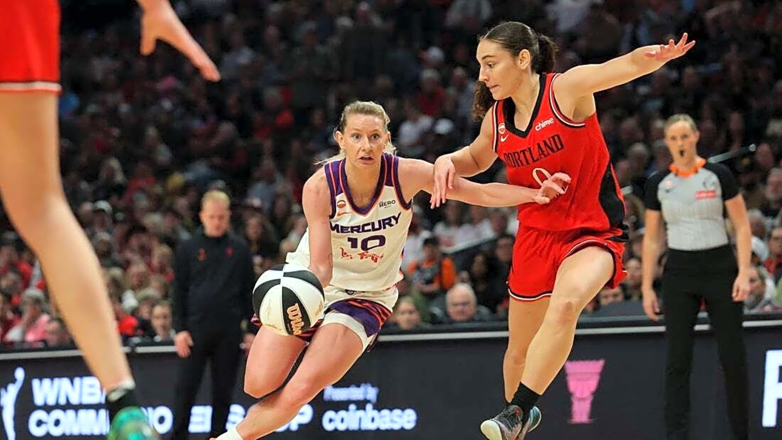 DeWanna Bonner, Mercury hold off Fire's late surge