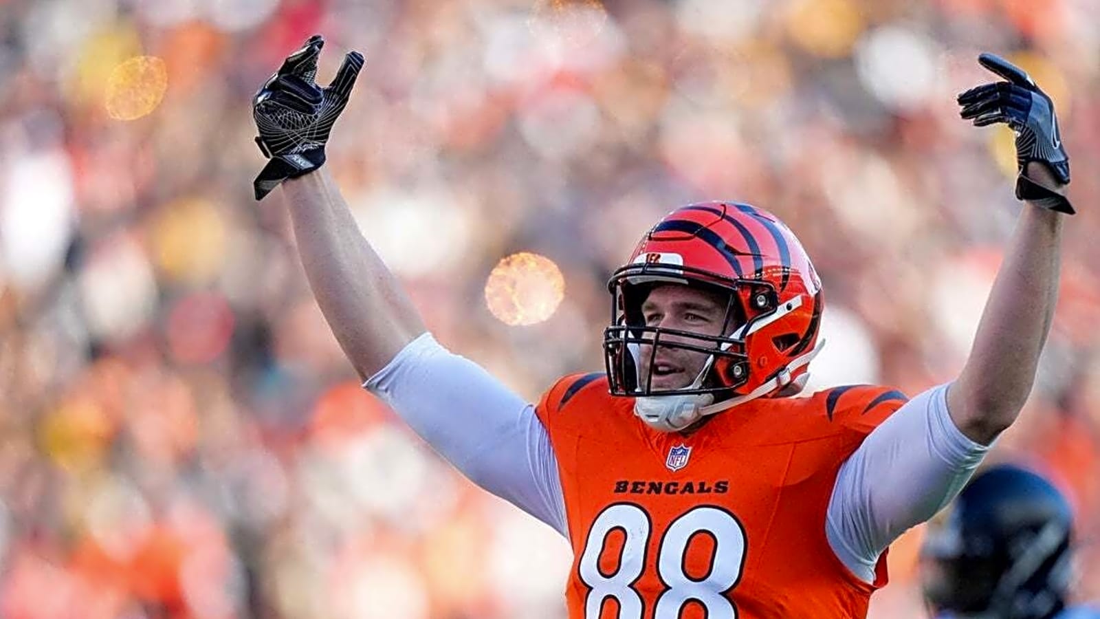 Bengals TE Mike Gesicki, Tanner Hudson both ailing