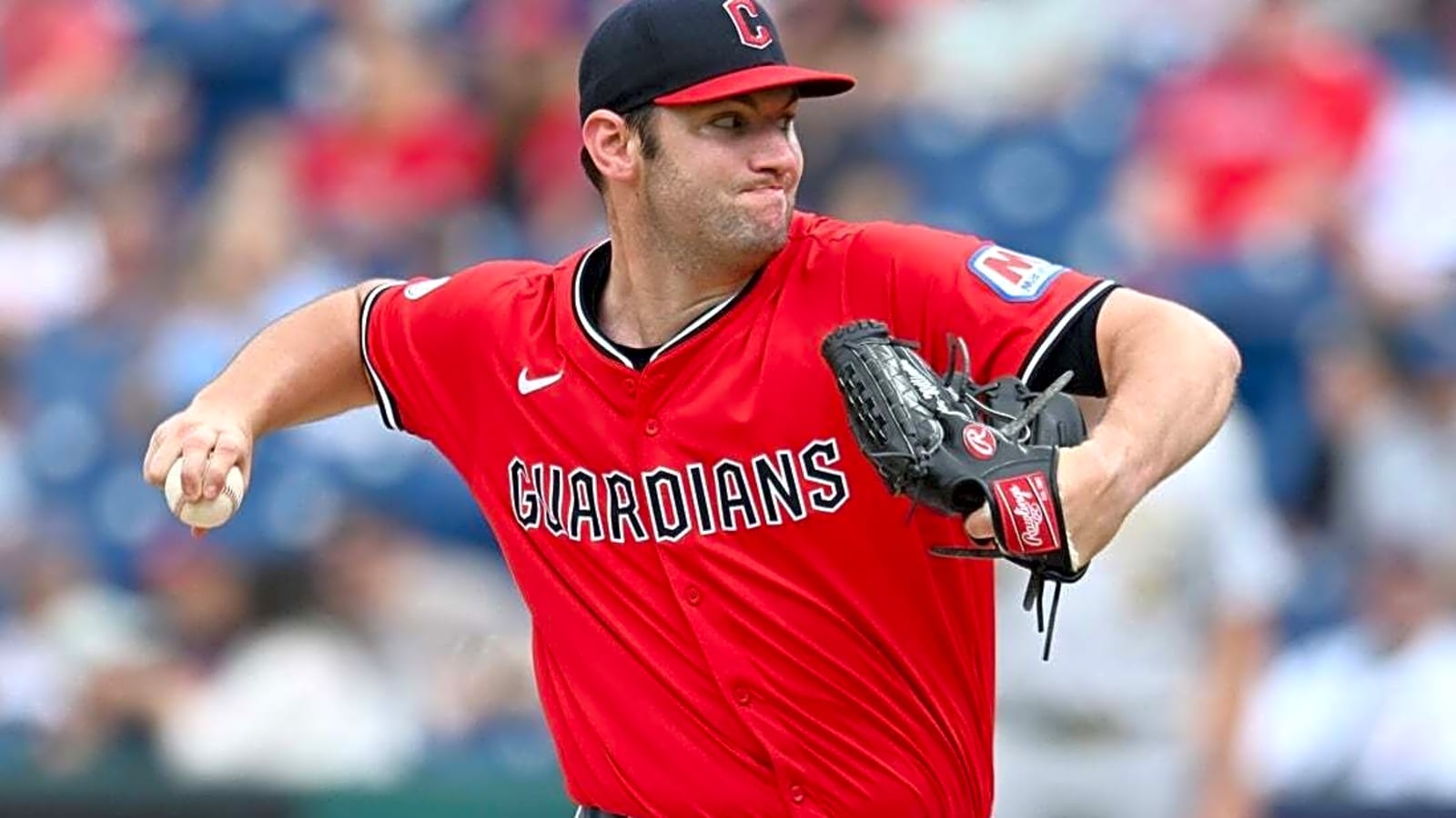 Pair of surging teams meet as Guardians visit Royals