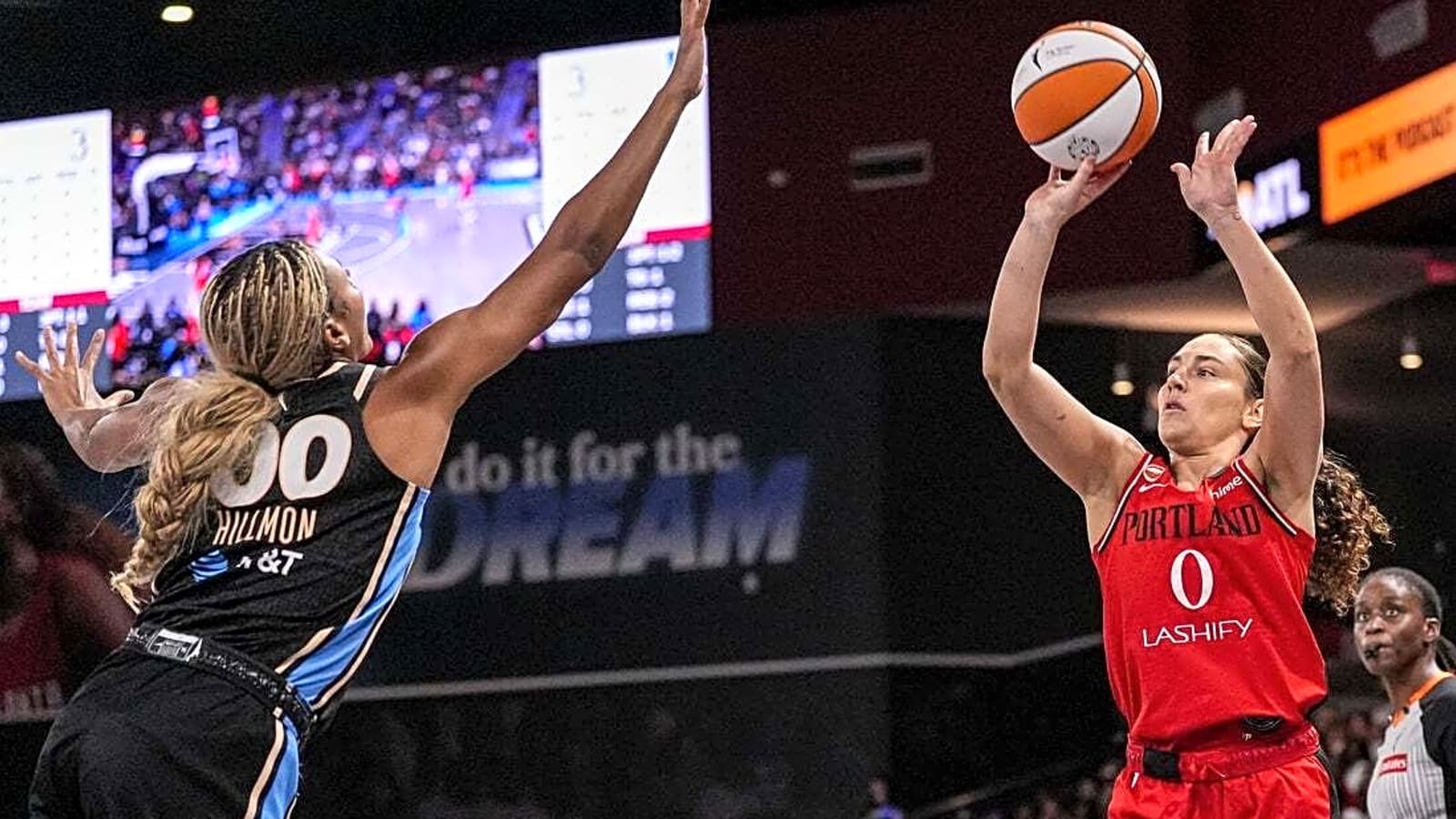 Carla Leite sparks Fire's upset of Dream