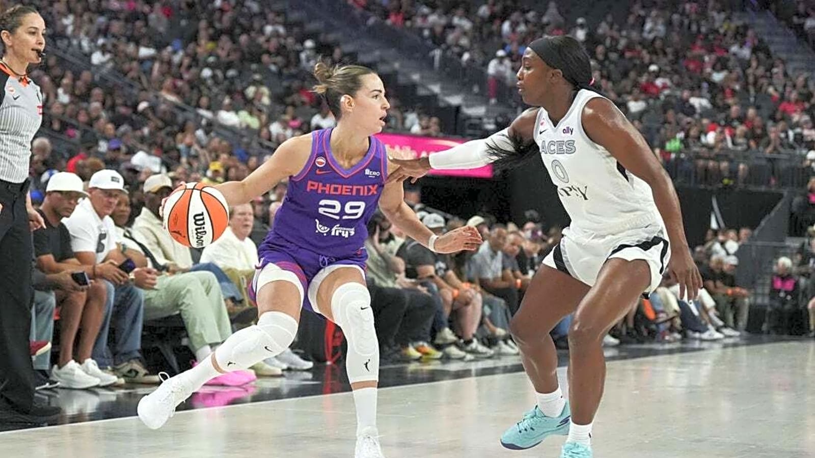 Rookie Jovana Nogic helps Mercury ruin Aces' title celebration