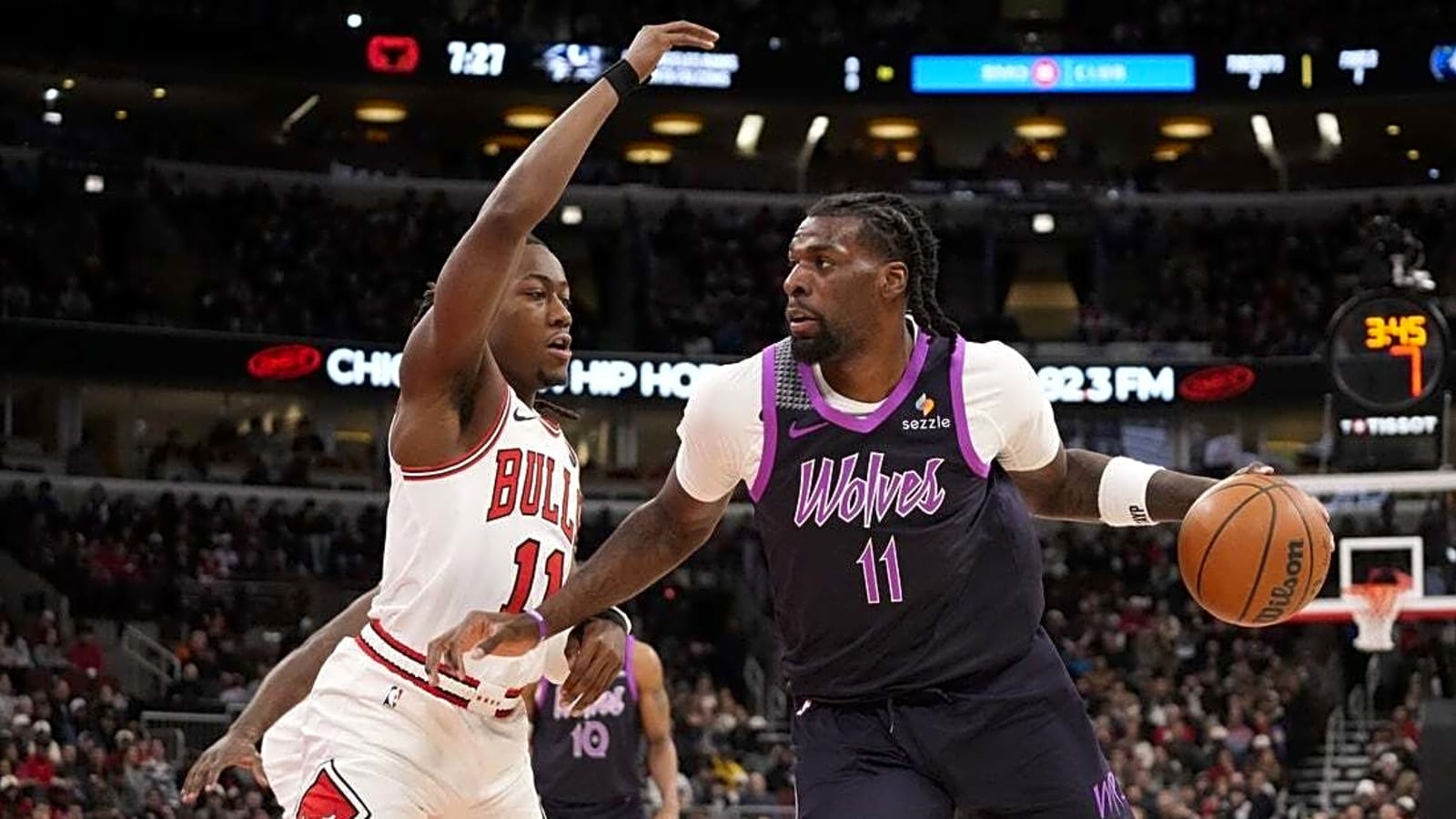 Timberwolves ride huge second half to thump Bulls