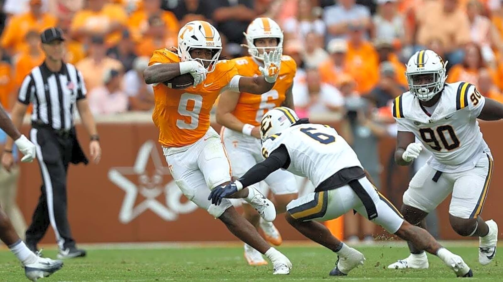 No. 22 Tennessee sets program scoring record in win vs. East Tennessee State