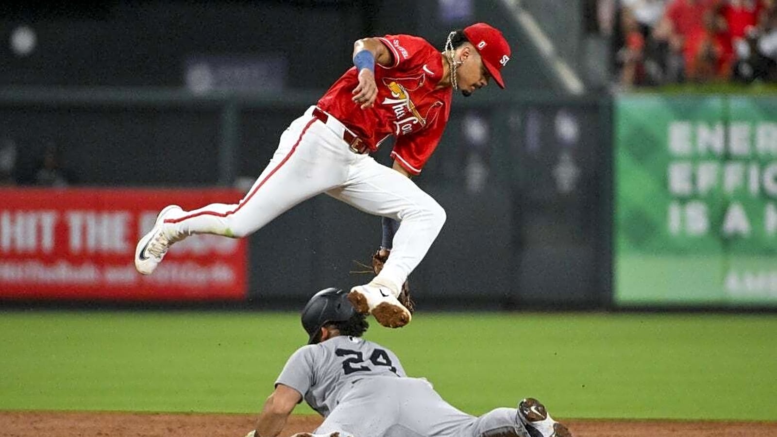 Jazz Chisholm Jr. fuels Yankees win over Cardinals