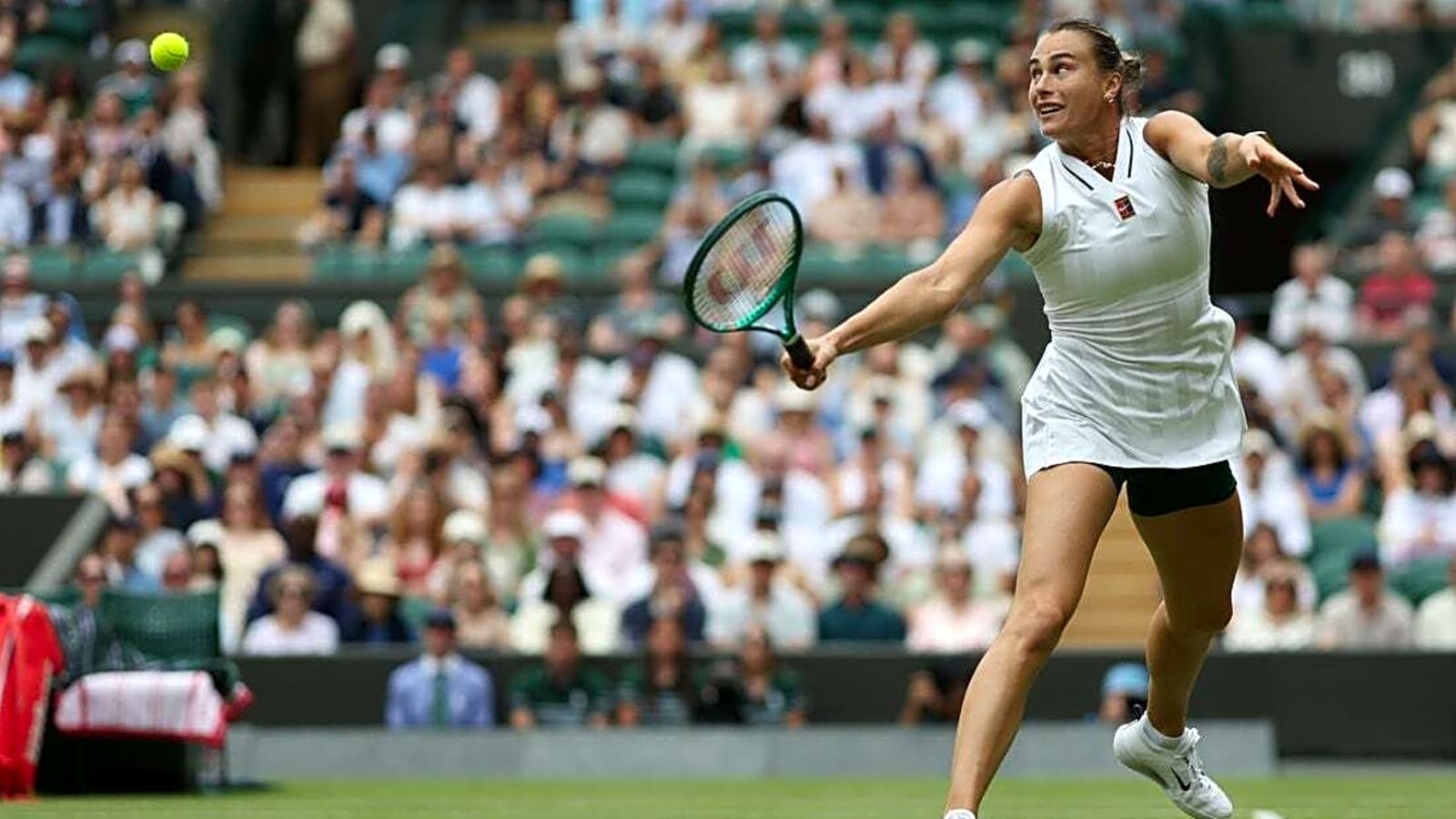 Aryna Sabalenka to meet Naomi Osaka in Wimbledon round of 16