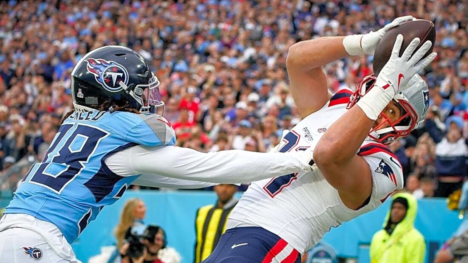 Titans place CB L&#39;Jarius Sneed (quad) on injured reserve