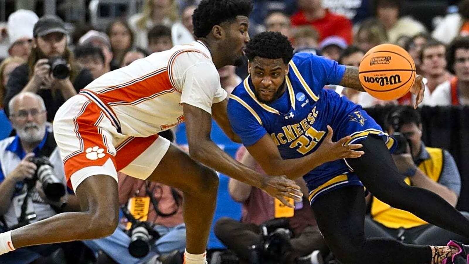 Memphis’ Sincere Parker arrested over assault charge