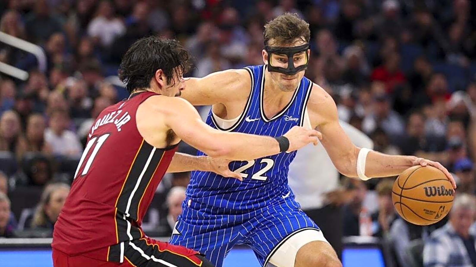 Magic chase fast start vs. Brandon Miller, Hornets