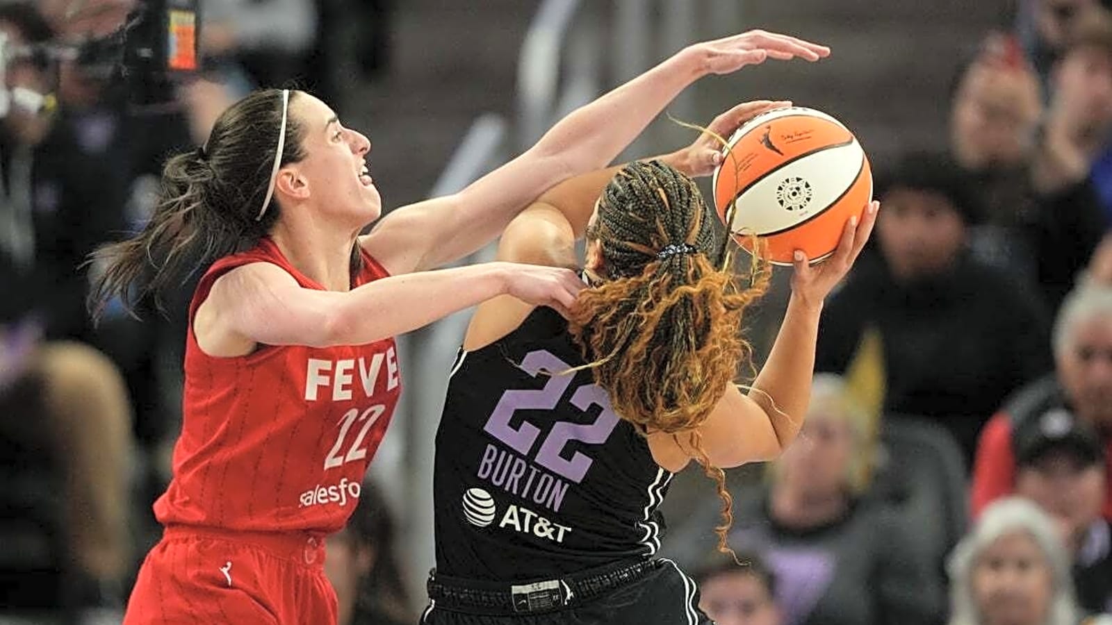 Valkyries visit Fever in matinee meeting of .500 teams