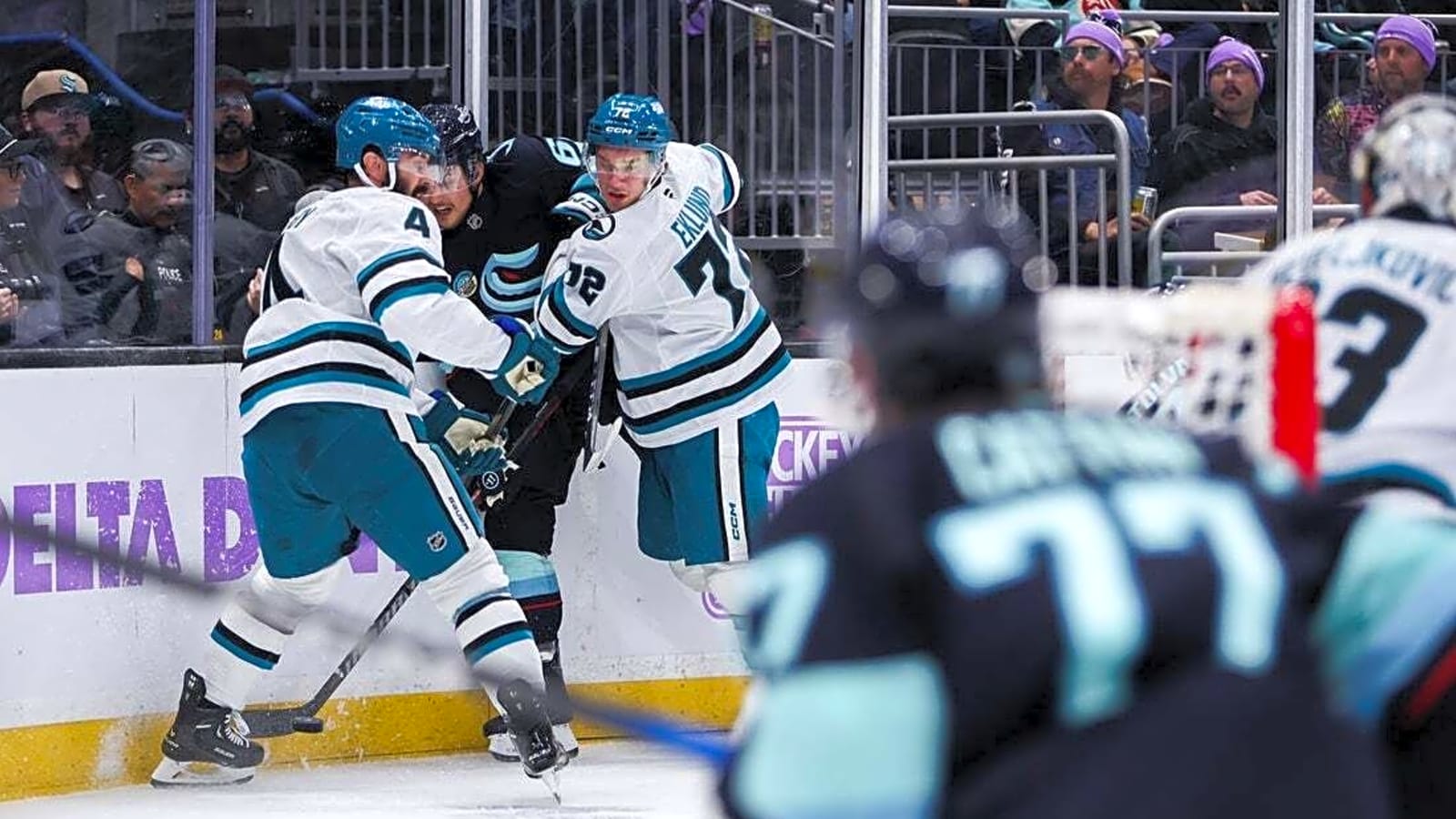 Jaden Schwartz (2 goals), Kraken take bite out of Sharks