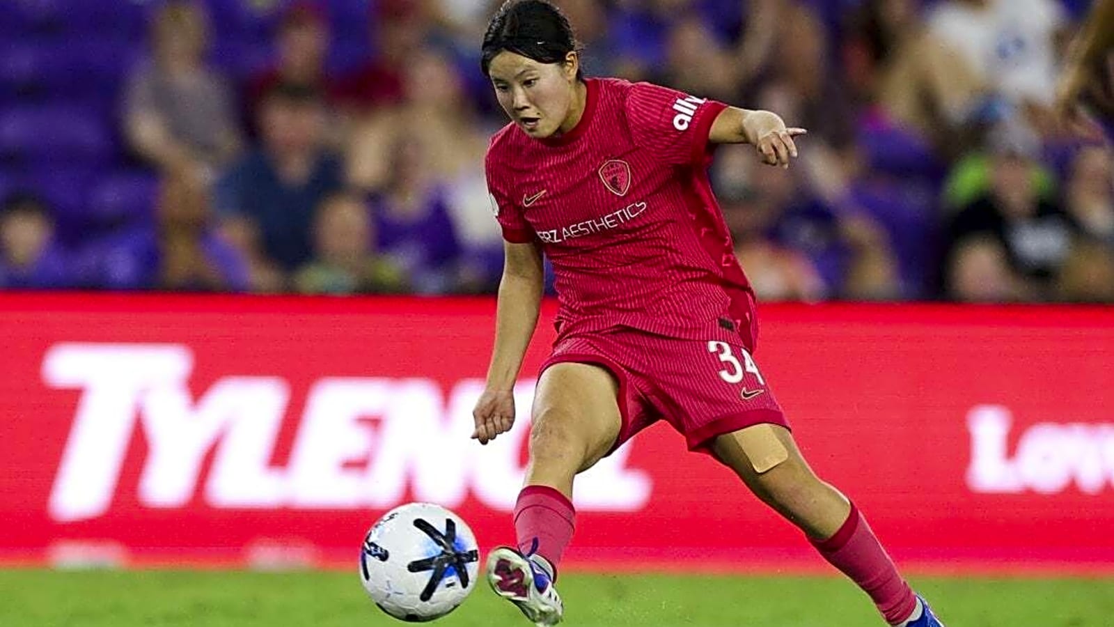 Courage transfer M Manaka Matsukubo to Chelsea