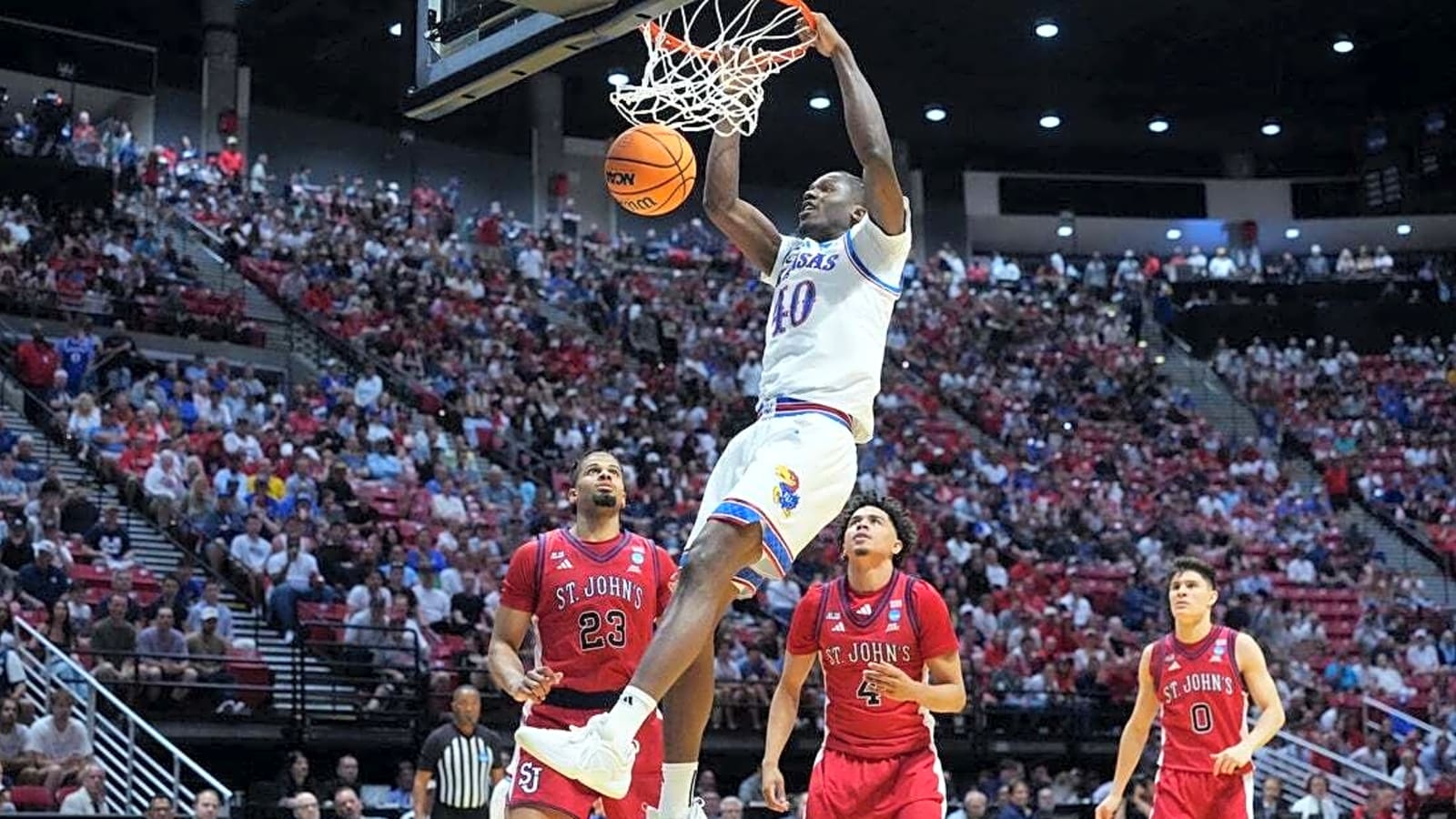 Reports: Louisville lands top portal targets Flory Bidunga, Jackson Shelstad