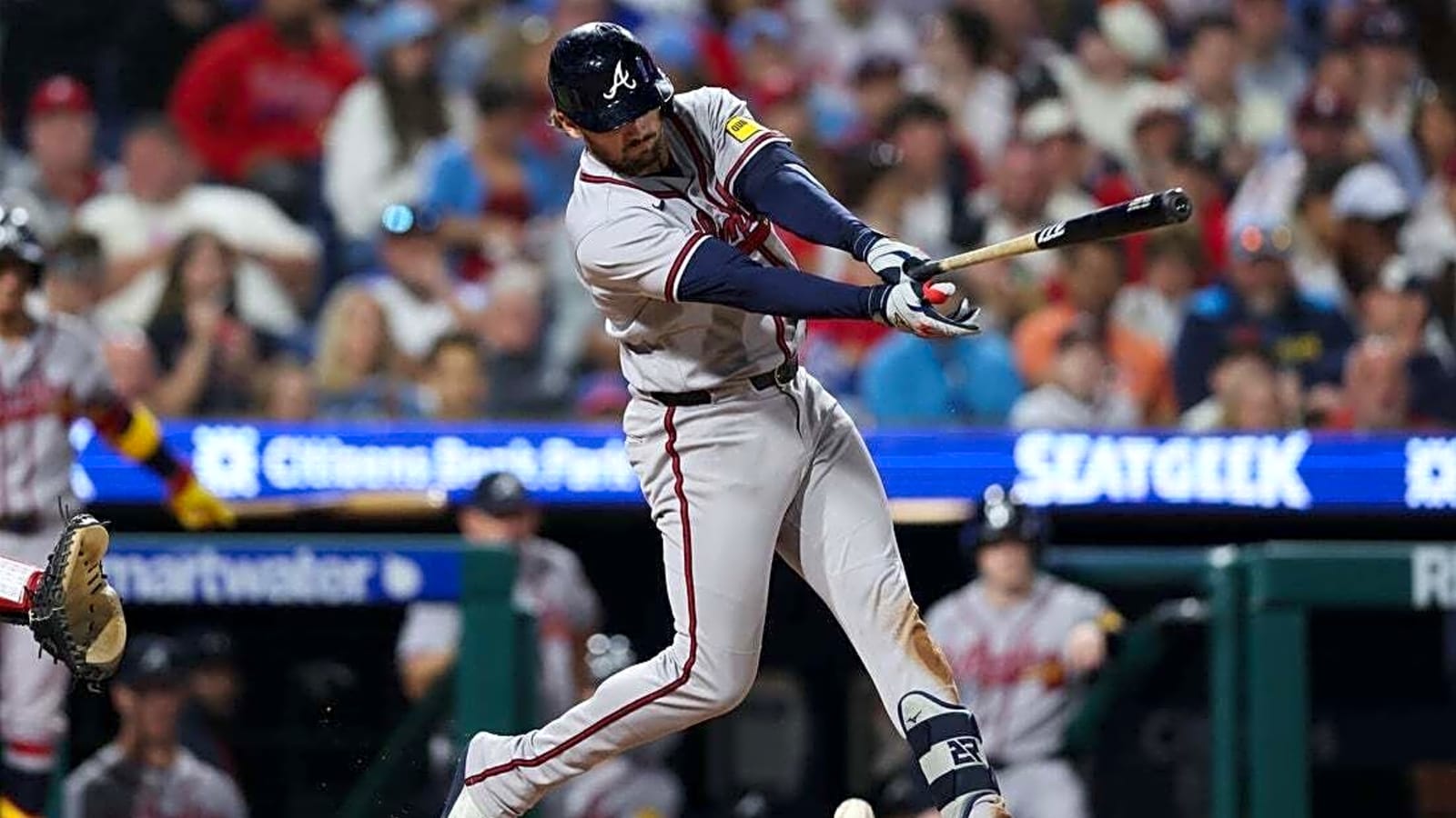 Phillies 'got to keep fighting' as Braves on verge of sweep