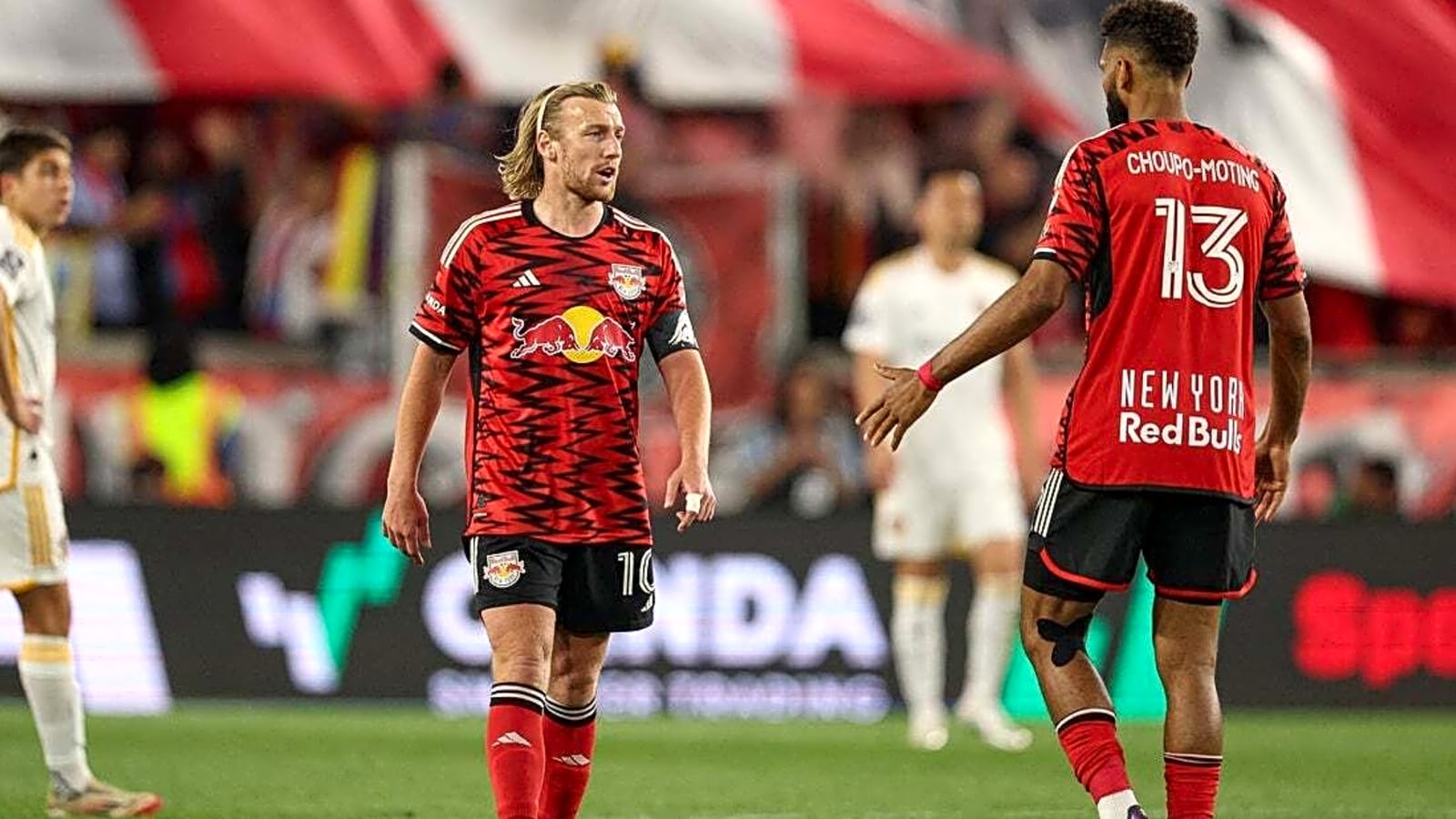 Seeking first &#39;25 road win, Red Bulls battle Nashville SC