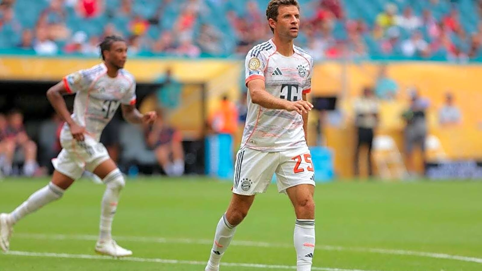 Reports: Whitecaps closing in on deal with Thomas Muller