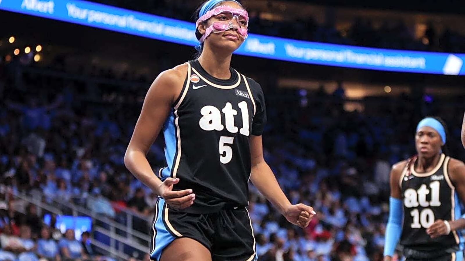 Rhyne Howard, Angel Reese power Dream past Mystics in Game 1